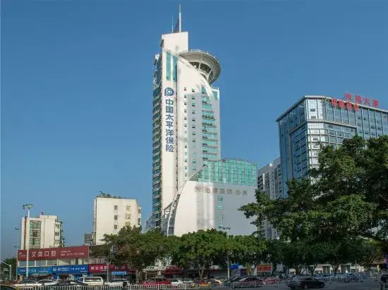 Poltton International Service Apartment