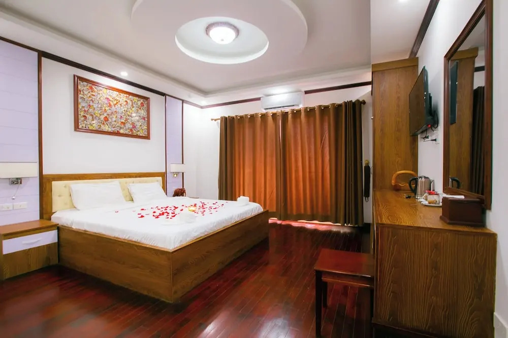 Vientiane Ruby Riverside Hotel