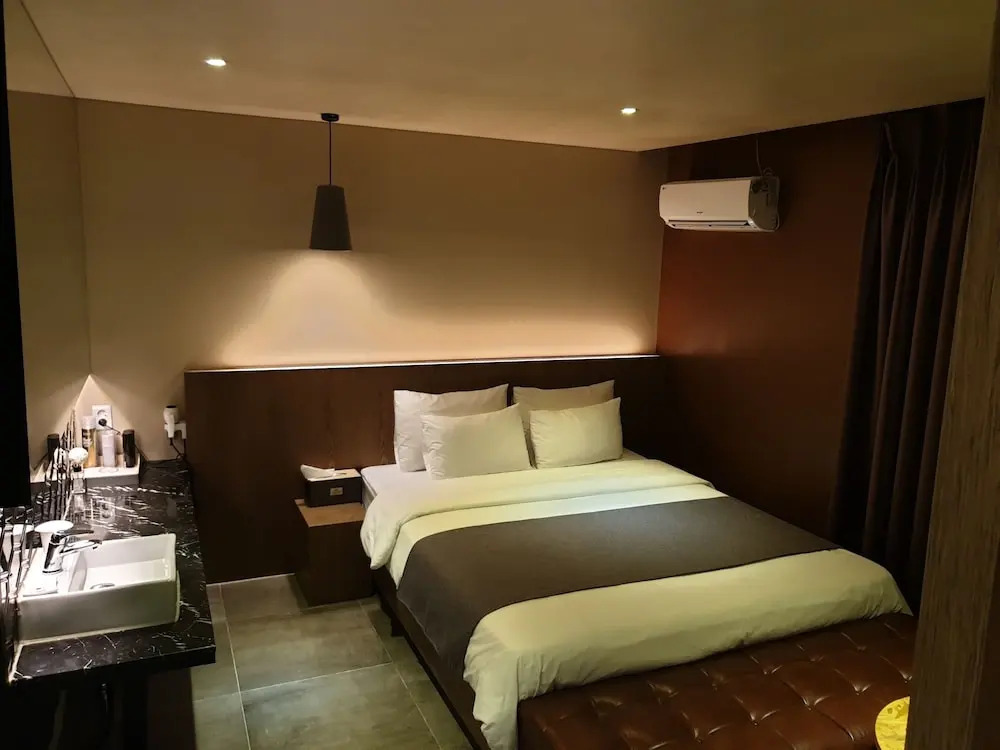 Hotel Bandi