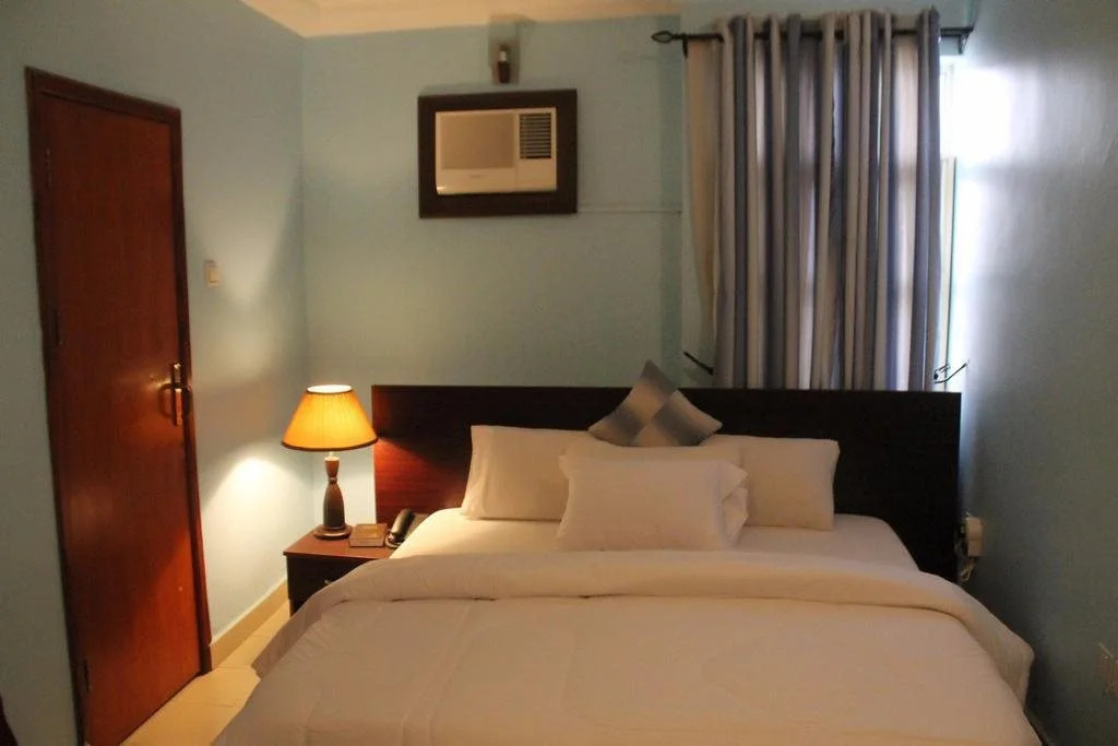 Reston Hotels
