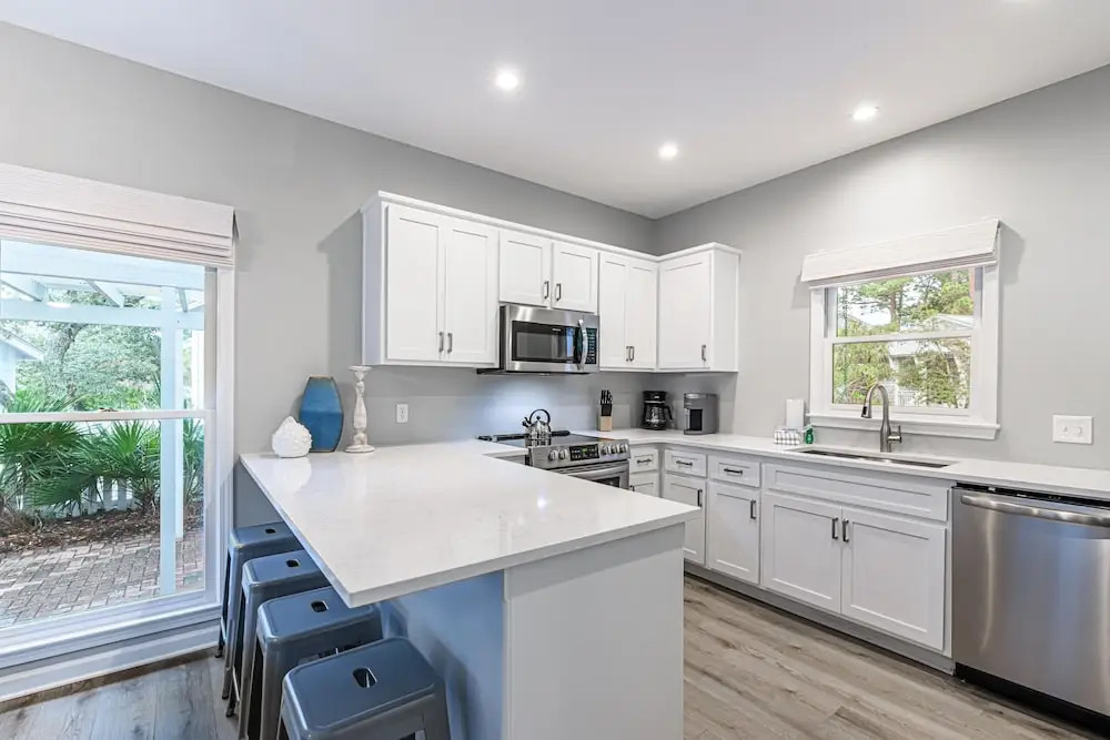 A Wave From It All - 24 Cassine Garden