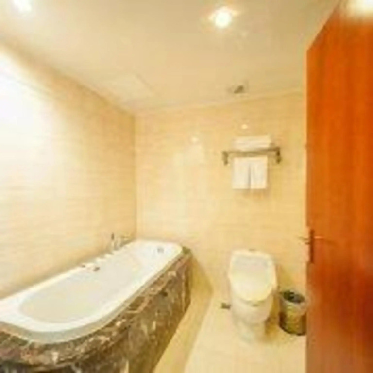 Ru Dong Hotel