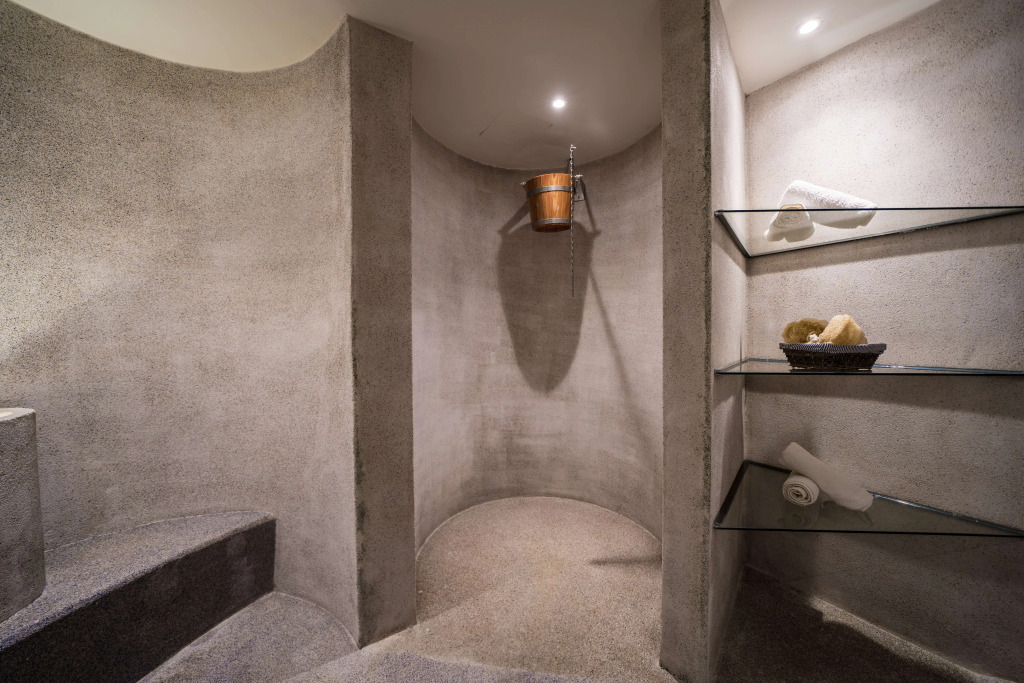 HARMONY CREST RESORT & SPA Adults Only