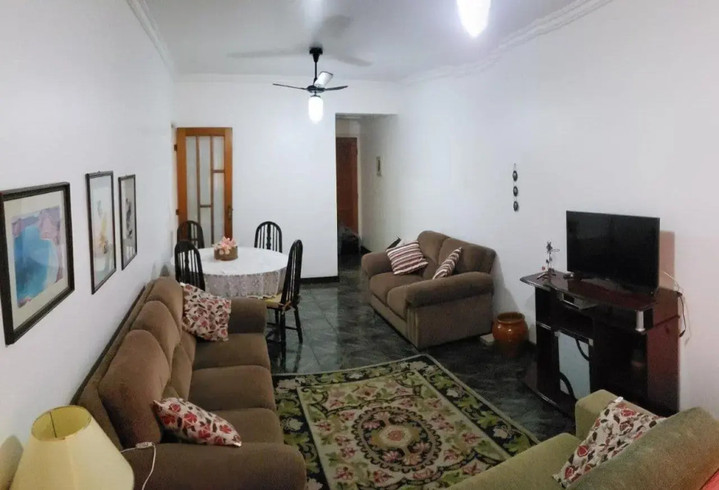 Amplo Apartamento - 98M da praia do forte - Pertinho de tudo!