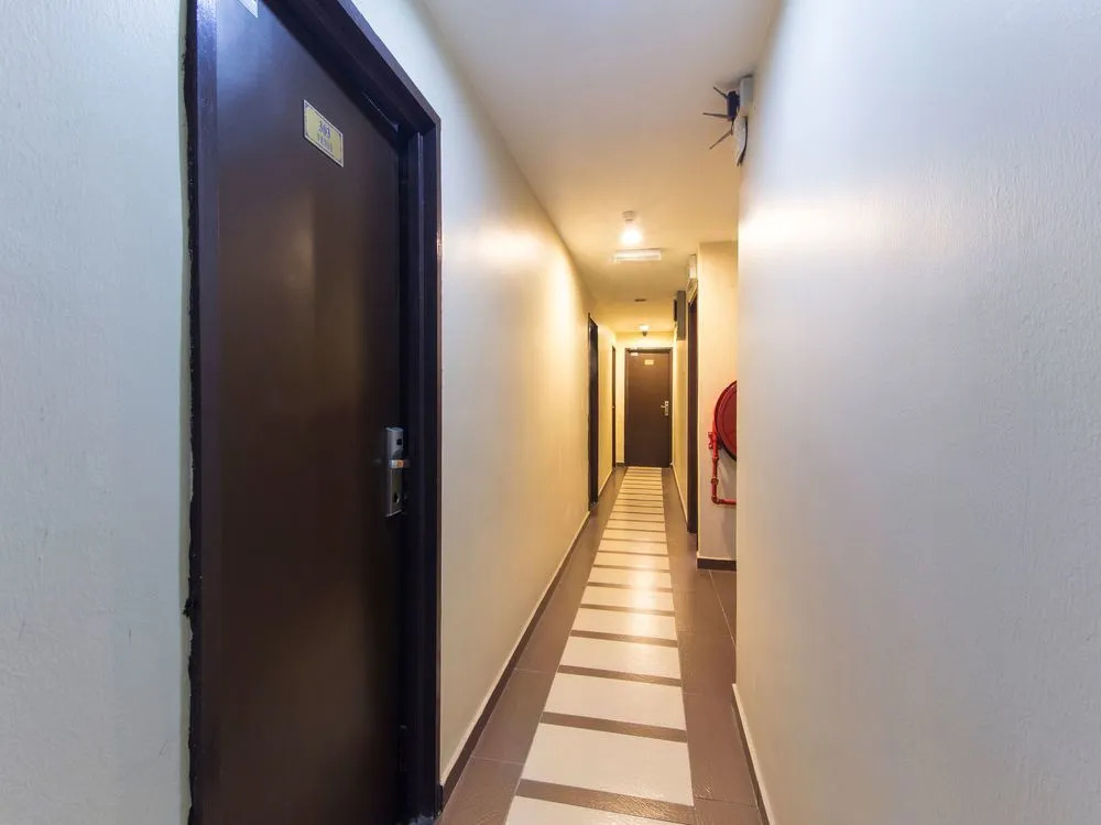 OYO 110 Cosmic Hotel