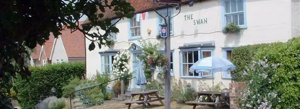 The Swan at Great Easton
