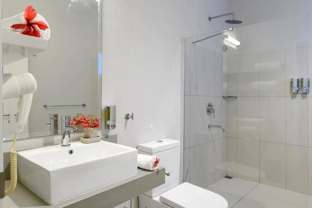 Voile Bleue Boutique Hotel