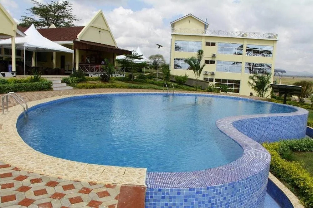 A1 Hotel and Resort