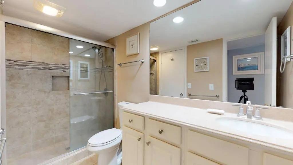 243 Turnberry Village