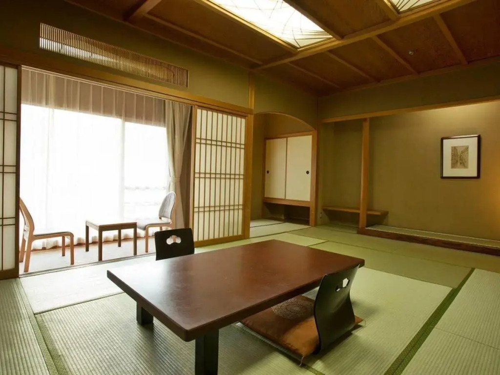 Atami Kinjokan