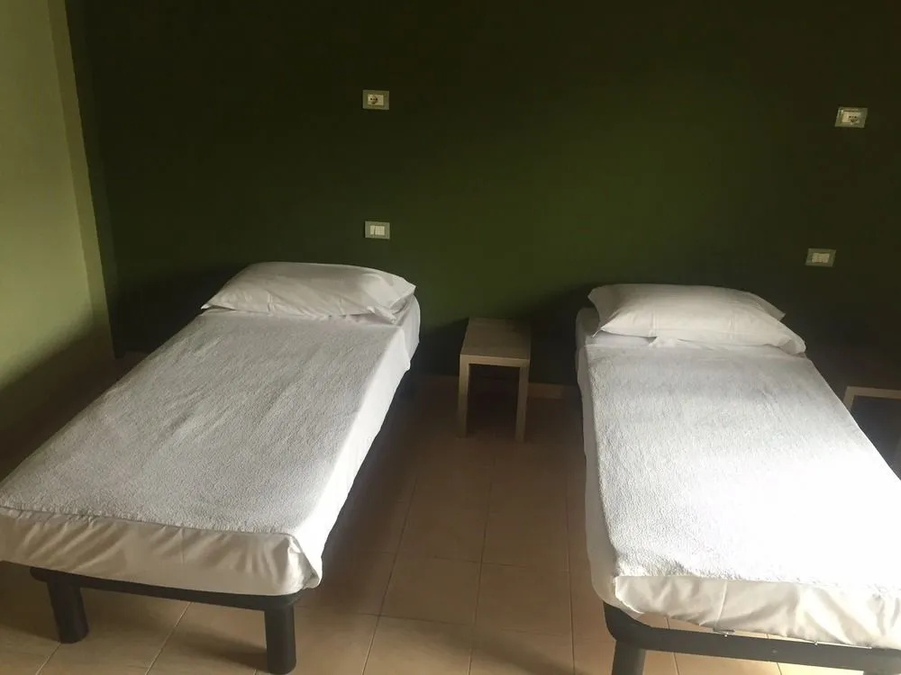 Milan Hotel - Hostel