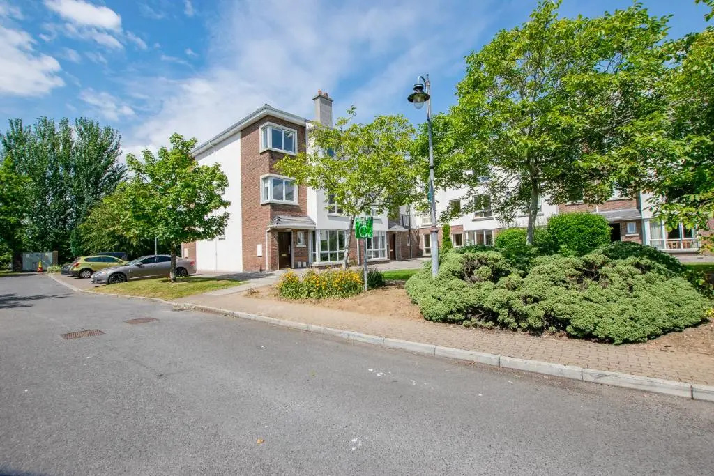 The Townhouse by Shortstays