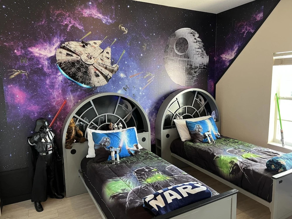 Star Wars Disney Like Resort