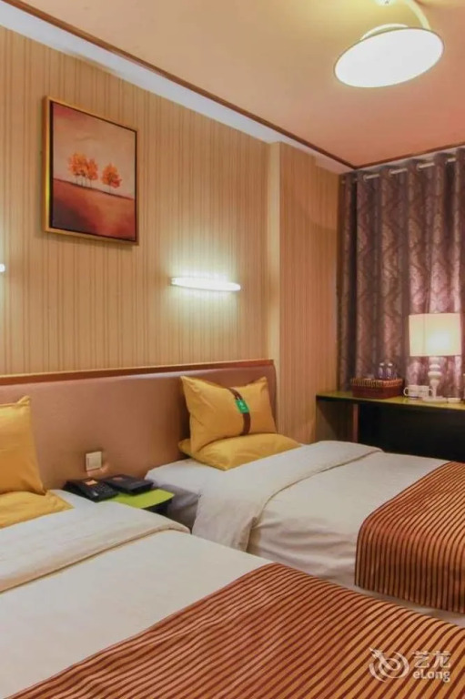 7 Days Inn Wuhu Jiaxinmao Square