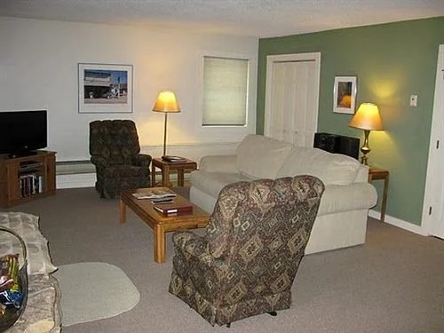 Ponderosa Condominiums