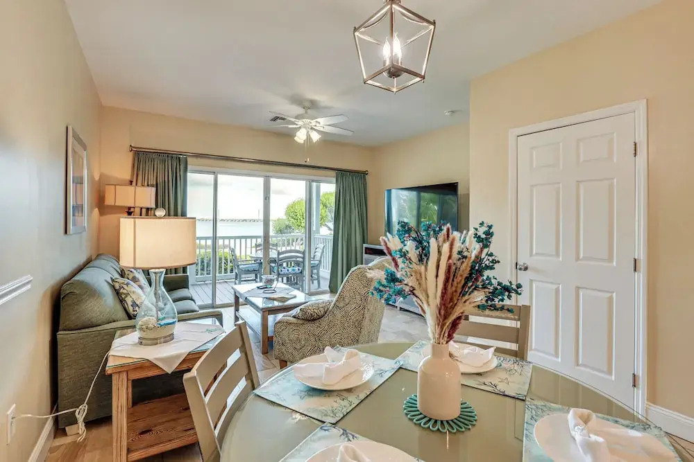 Oceanfront Duck Key Villa: 2 Marinas Steps Away