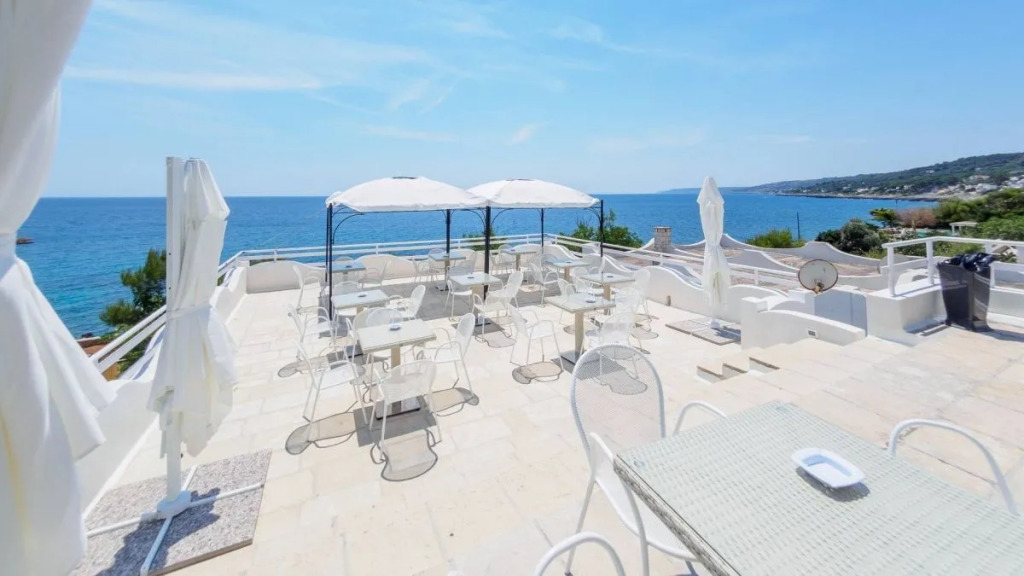 Lamanna's Hotel