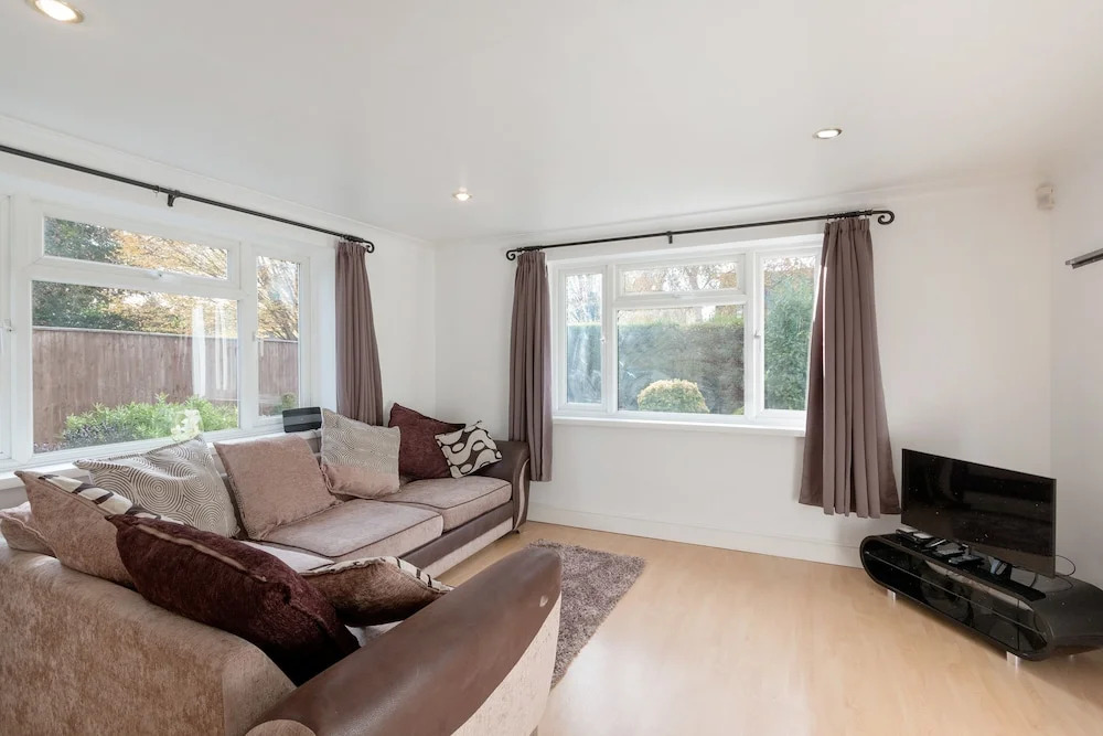 Sulston Lodge 3-Bedroom House