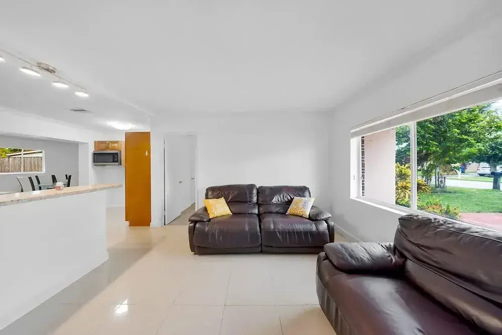 Casa Neisy Florida 10 Minutes From Hollywood Beach