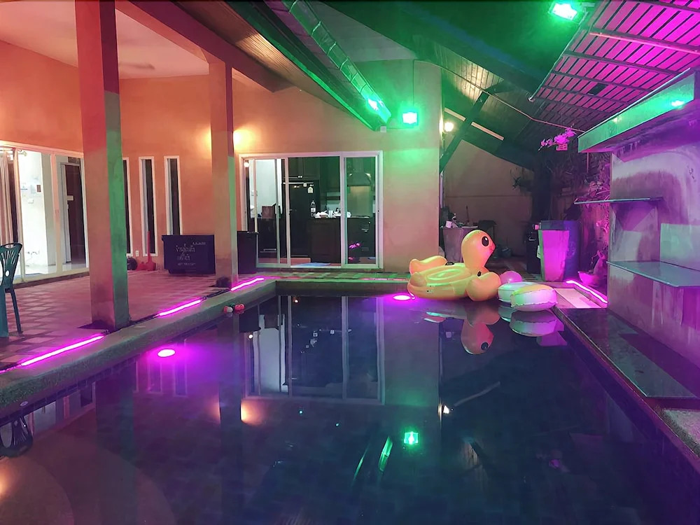 Baan Honey Suite