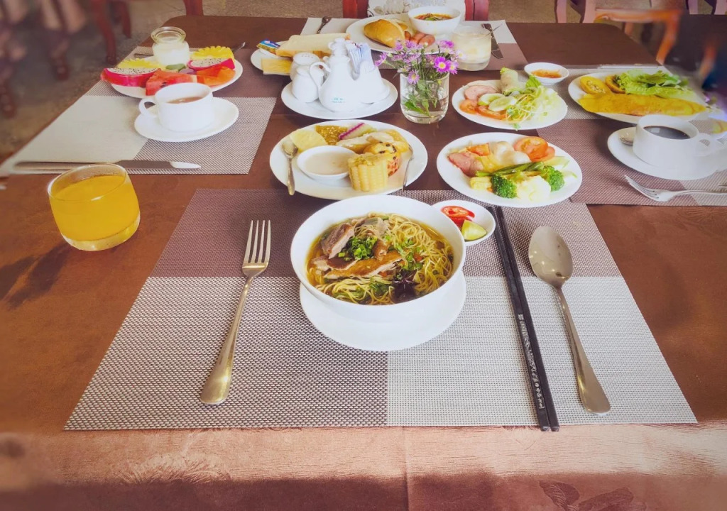 NINH KIEU 2 HOTEL