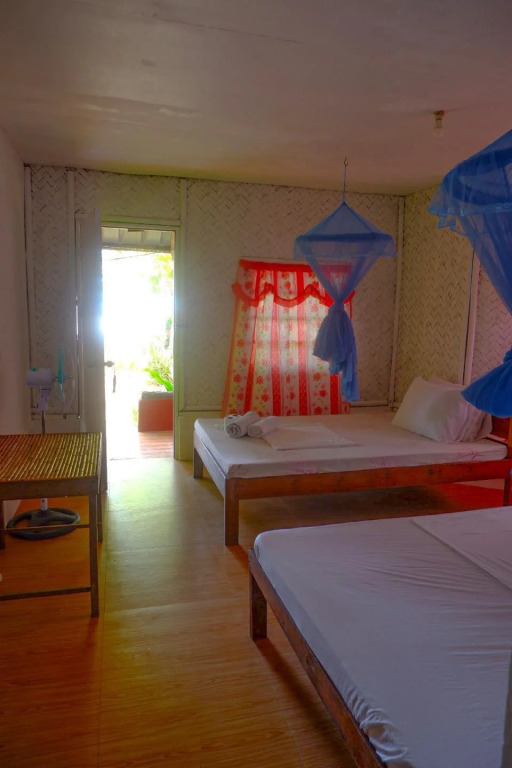 Hill Myna Beach Cottages