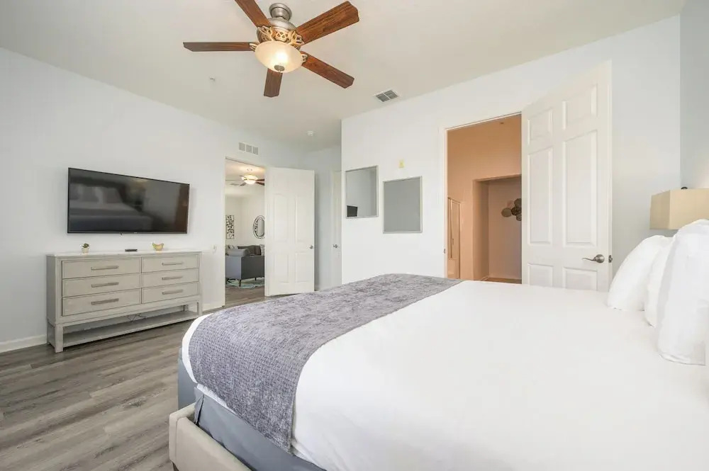 Stunning Vacation Condo - Vista Cay Resort - 2016