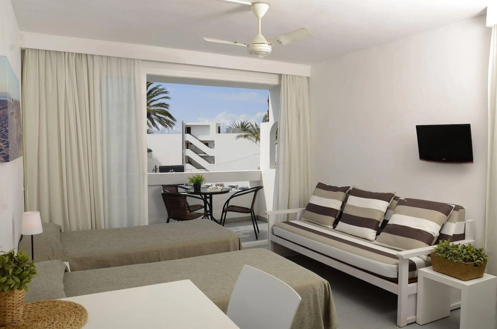 Apartamentos Sabina Playa