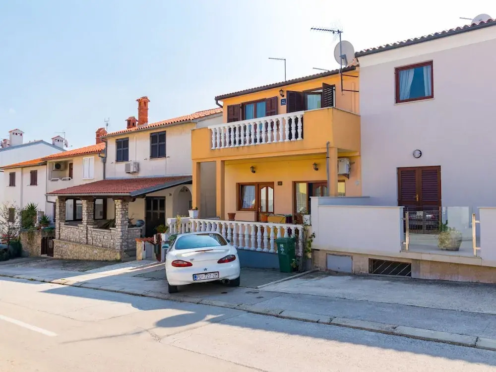 Nicole Pula in Pula With 1 Bedrooms and 1 5 Bathrooms