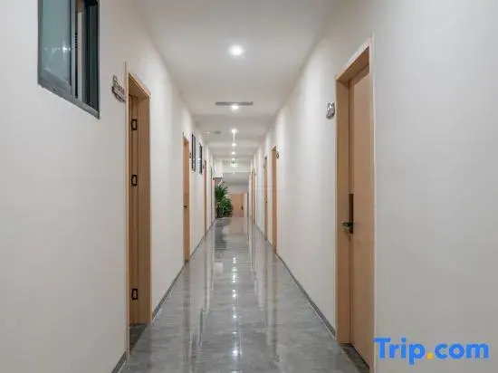 Ruyi 168 Hotel