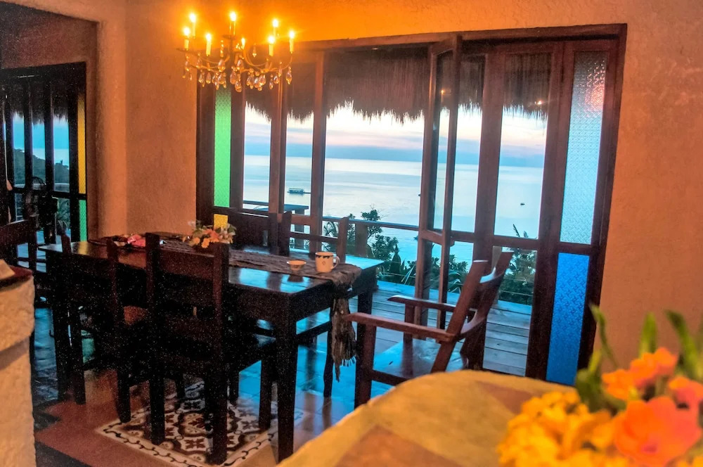 Boracay Private Mt. Casitas Villa
