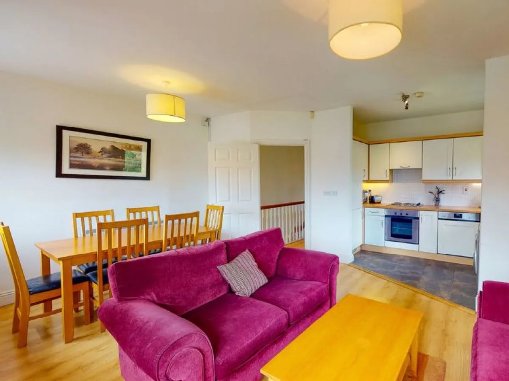 Lakeside Homes 22332