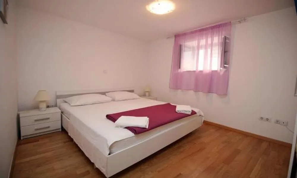 Apartment Dujas