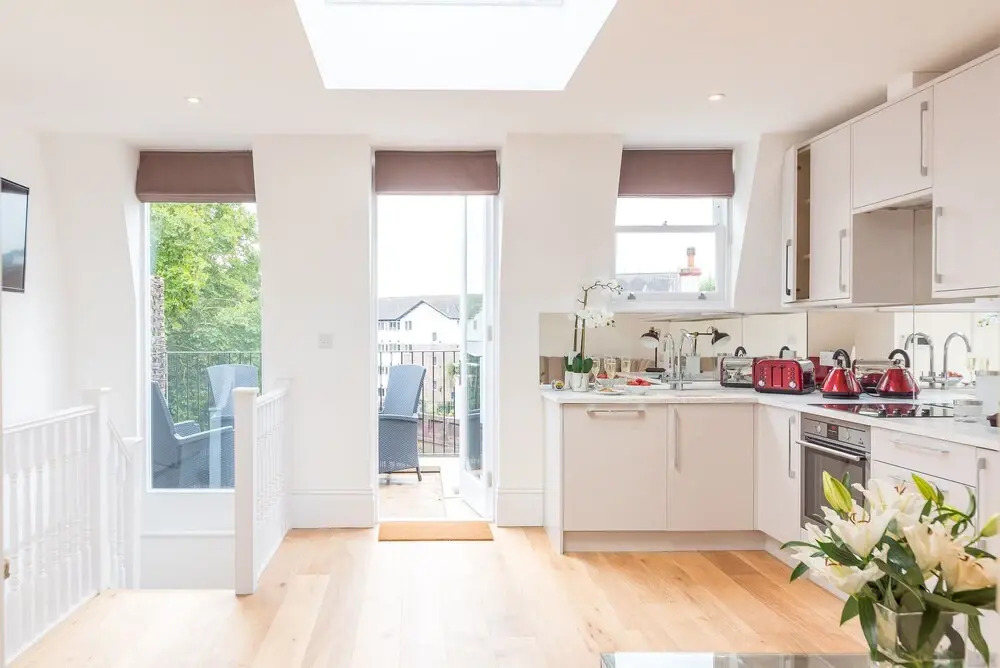 Pet-friendly Fulham Broadway Penthouse, Sw Balcony