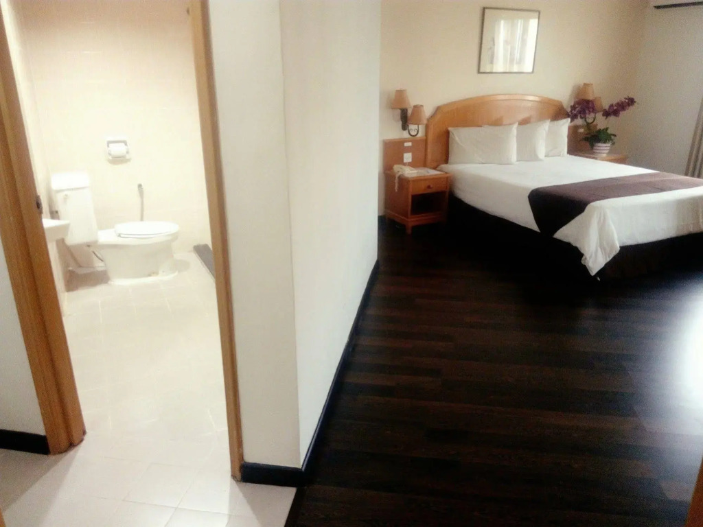 The Aston Hotel