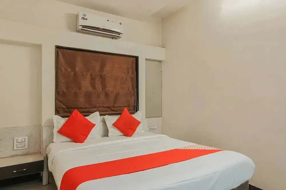 Hotel Rajshree By OYO Rooms