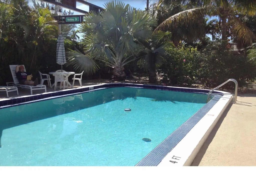 Harbor Beach Inn