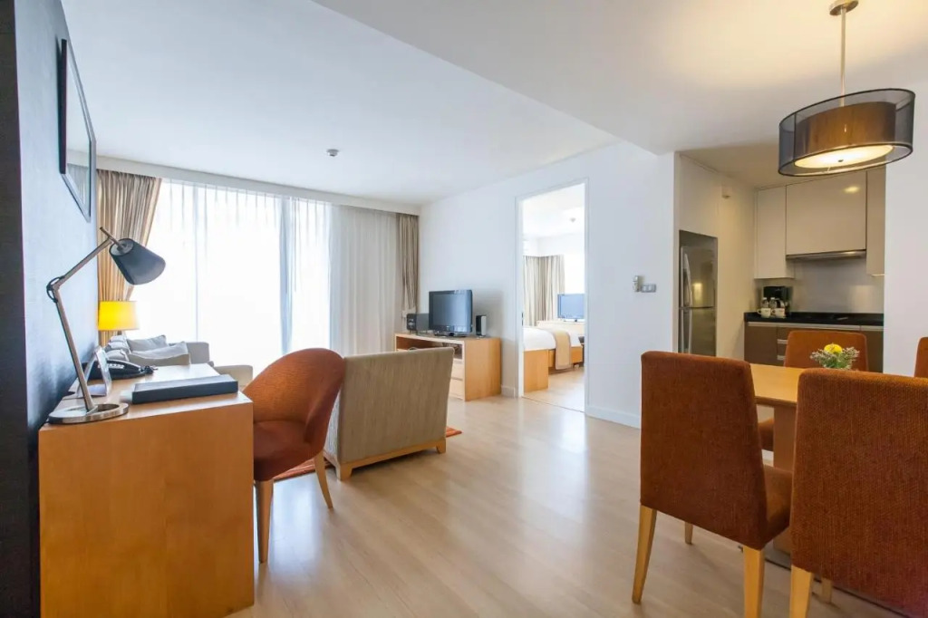 Oakwood Residence Sukhumvit 24 Bangkok