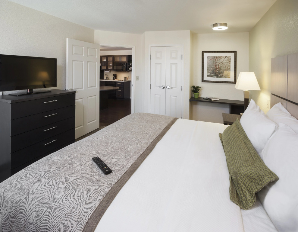 MainStay Suites- Kansas City Overland Park