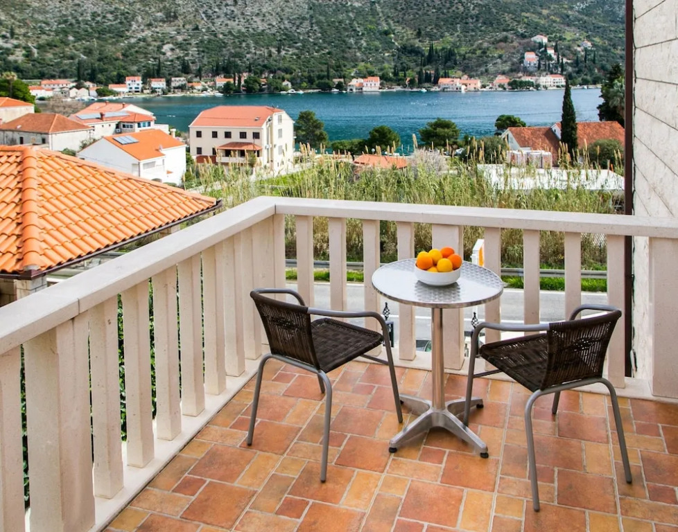 Apartments Zaton Bay