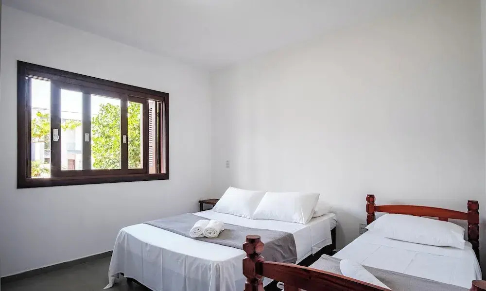 House w/ 3 Bedrooms and Barbecue Lpb0000