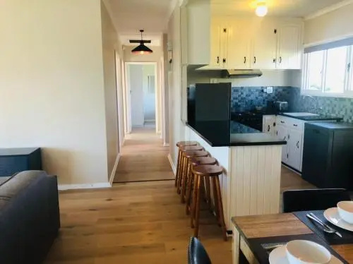 Glow Boutique Suites & Guesthouse