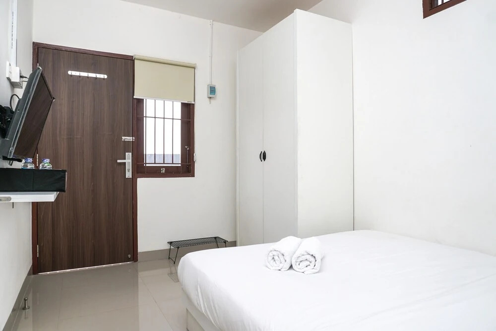 Spacious Studio 2nd Floor at Meruya 8 Puri Kembangan