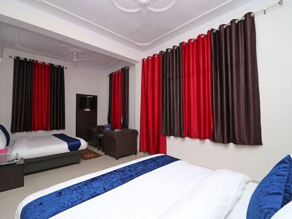 OYO 13655 Hotel Benog Breeze