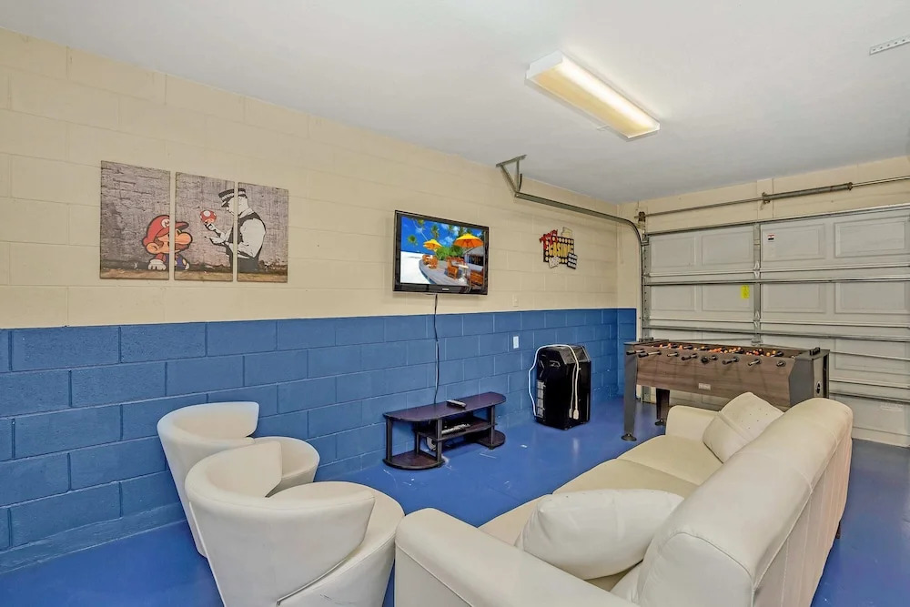 Stunning Home With Great Pool Area, 5 Miles From Disney! CDC Standards #5wh524