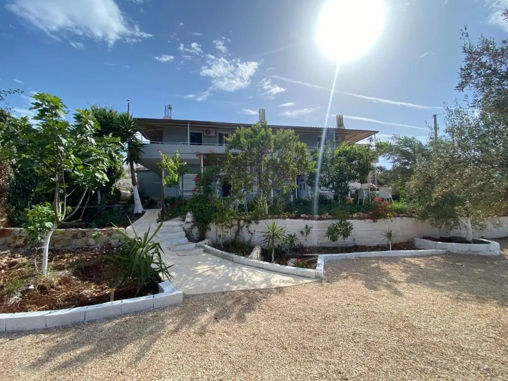Full Moon Apartments