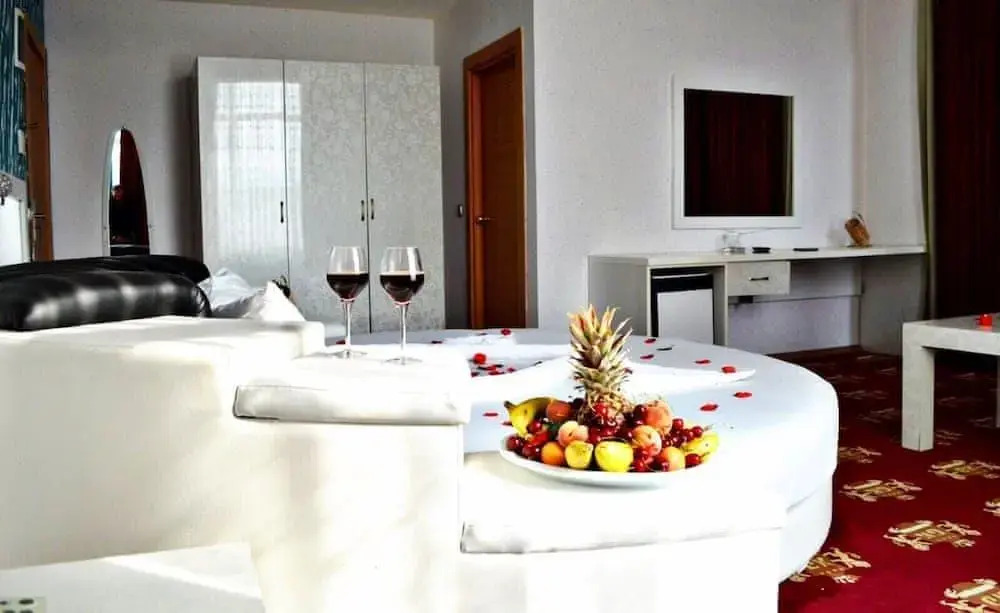 Mira Blue Hotel