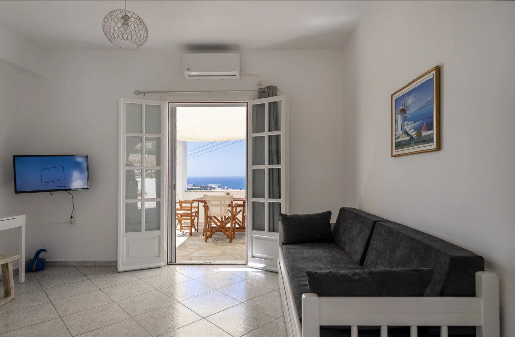 Panoramic View House