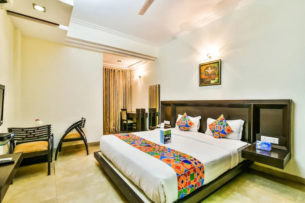 FabHotel Phase 3 DLF Corporate Park