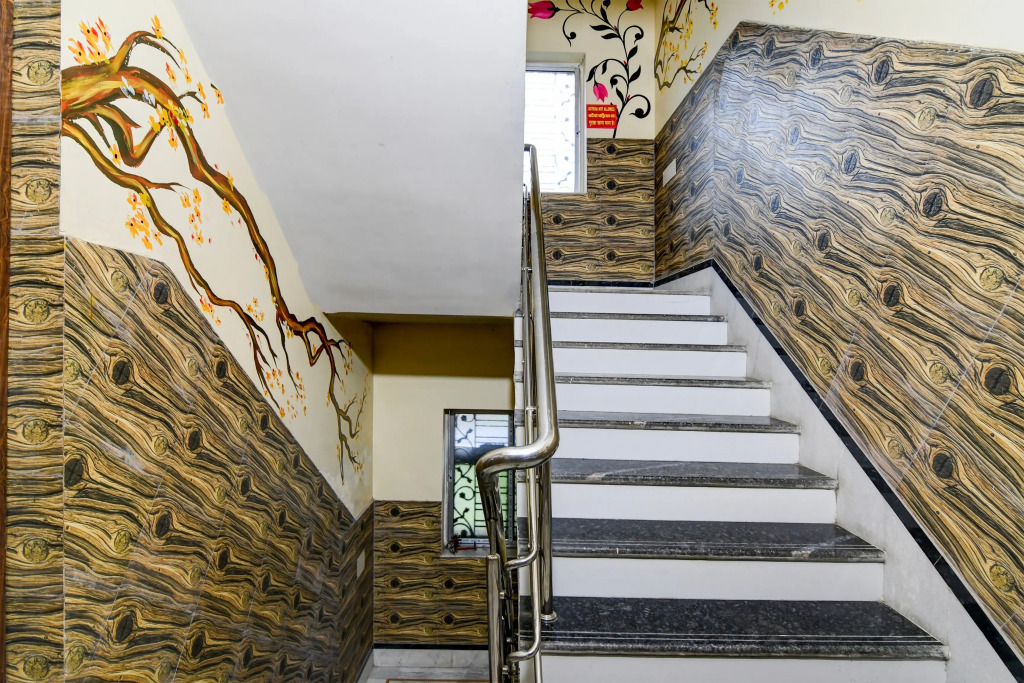 Hotel O Kolkata Near Acropolis Mall Formerly 7 Horse GH